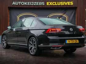 Volkswagen Passat (2019) thumbnail 4