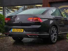 Volkswagen Passat (2019) thumbnail 6