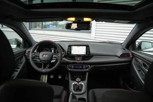 Hyundai i30 Fastback (2019) thumbnail 2