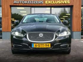Jaguar XJ (2013) thumbnail 3