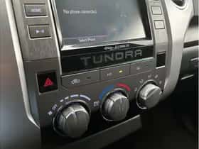 Toyota Tundra (2014) thumbnail 9