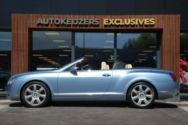 Bentley Continental GTC (2006) thumbnail 4