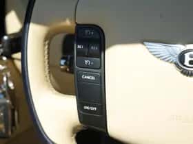 Bentley Continental GTC (2006) thumbnail 59