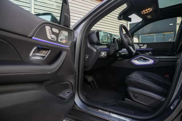 Mercedes-Benz GLE (2023) thumbnail 6