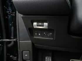 Land Rover Range Rover Evoque (2021) thumbnail 12
