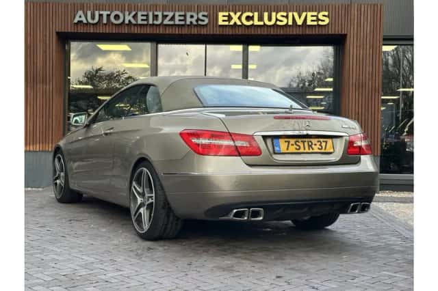 Mercedes-Benz E-Klasse (2010) thumbnail 5