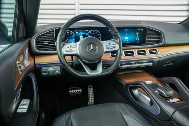 Mercedes-Benz GLE (2020) thumbnail 4