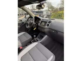 Volkswagen Tiguan (2014) thumbnail 11