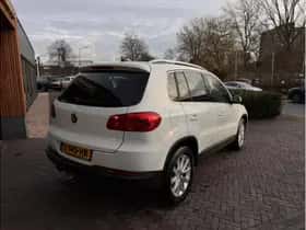 Volkswagen Tiguan (2014) thumbnail 3