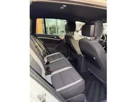 Volkswagen Tiguan (2014) thumbnail 9