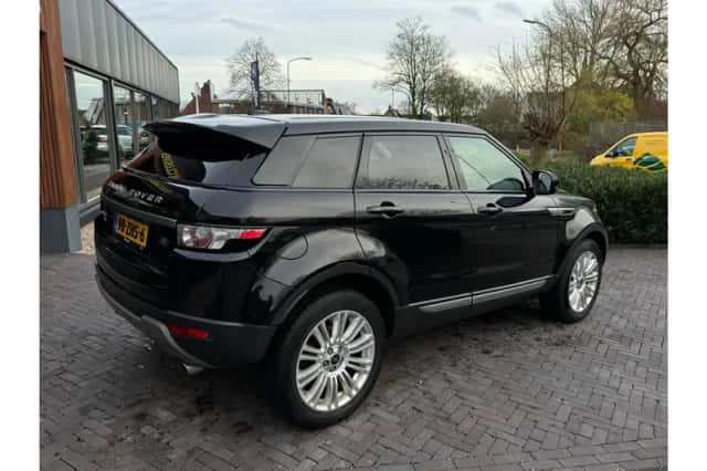 Land Rover Range Rover Evoque (2012) thumbnail 6