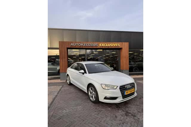 Audi A3 (2014) thumbnail 6