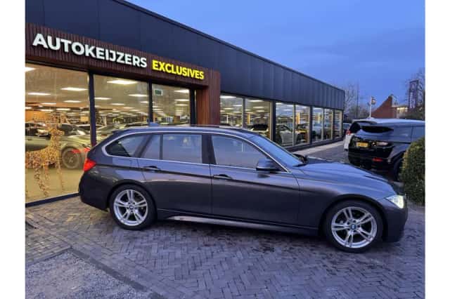 BMW 3-Serie (2015) thumbnail 6