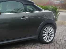 MINI Coupé (2012) thumbnail 23