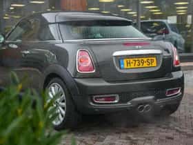 MINI Coupé (2012) thumbnail 24