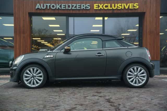 MINI Coupé (2012) thumbnail 5