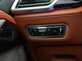 BMW X5 (2021) thumbnail 12