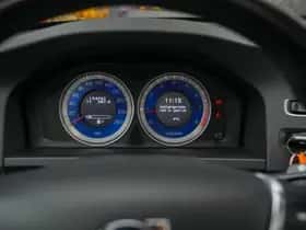 Volvo S60 (2012) thumbnail 20