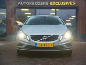 Volvo S60 (2012) thumbnail 3