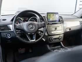 Mercedes-Benz GLE (2015) thumbnail 2