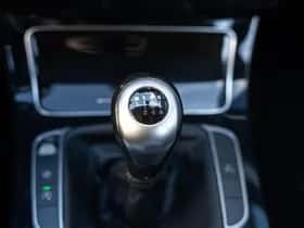 Mercedes-Benz C-Klasse (2015) thumbnail 18