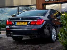 BMW 7-Serie (2013) thumbnail 11