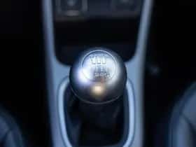 Jeep Compass (2019) thumbnail 16
