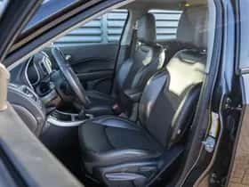 Jeep Compass (2019) thumbnail 8