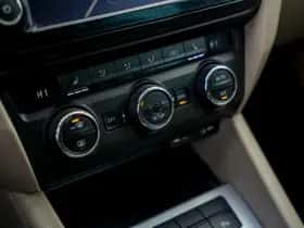 Škoda Octavia (2014) thumbnail 16