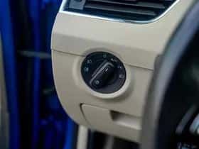 Škoda Octavia (2014) thumbnail 22