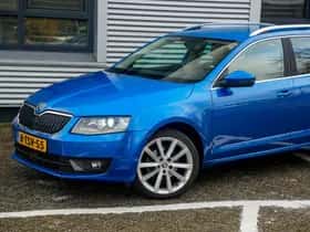 Škoda Octavia (2014) thumbnail 30