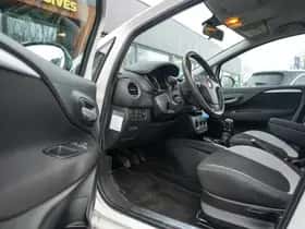 Fiat Punto (2012) thumbnail 11