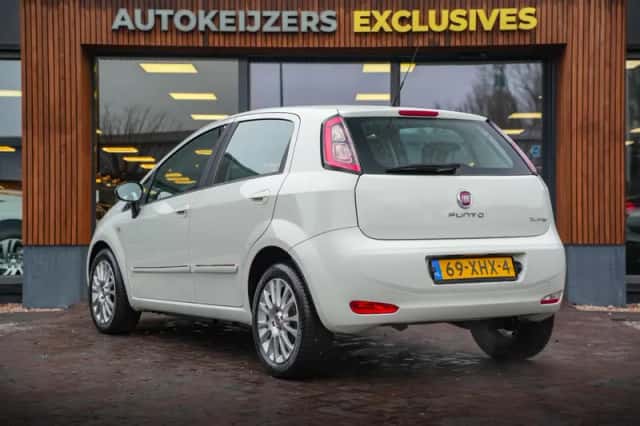 Fiat Punto (2012) thumbnail 6