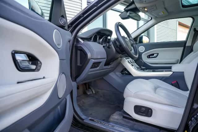 Land Rover Range Rover Evoque (2018) thumbnail 6