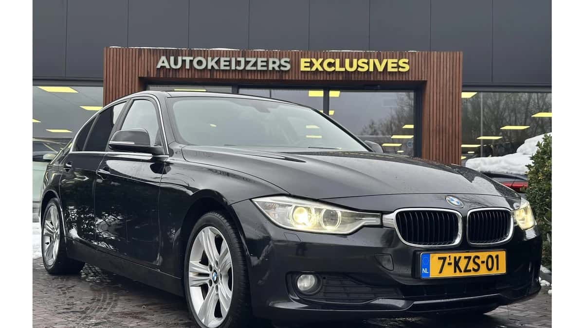 BMW 3-Serie (2013) — foto 1