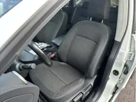Nissan Qashqai (2010) thumbnail 12