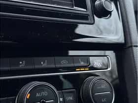 Volkswagen Golf (2014) thumbnail 10