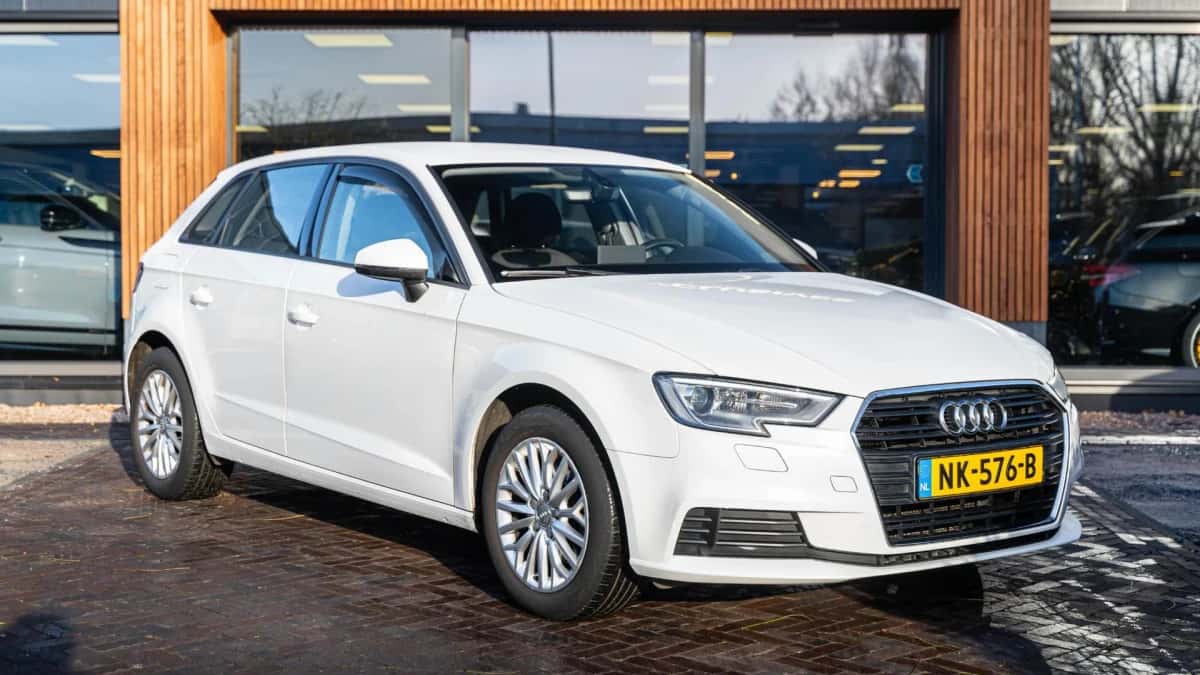 Audi A3 (2017) — foto 1