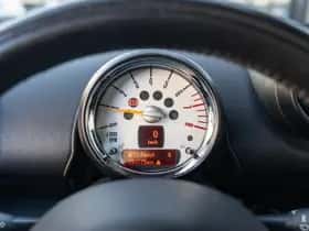 MINI Countryman (2014) thumbnail 17