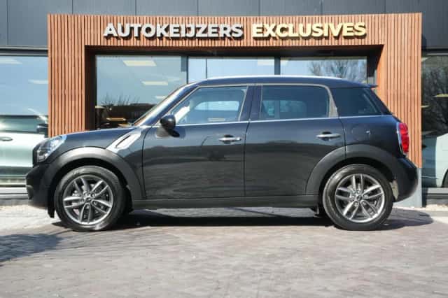 MINI Countryman (2014) thumbnail 5