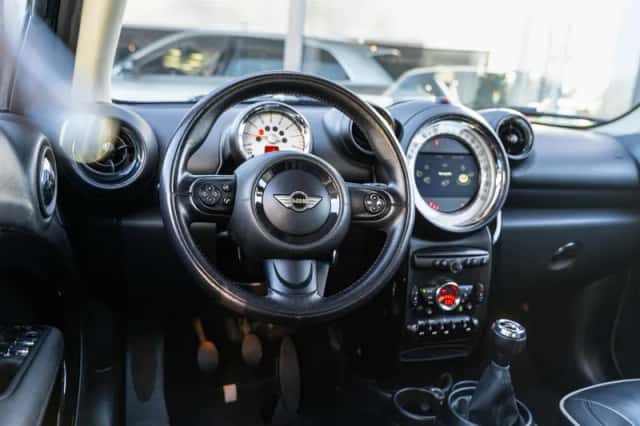 MINI Countryman (2014) thumbnail 6