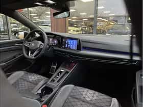 Volkswagen Golf (2021) thumbnail 34