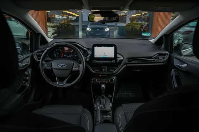 Ford Fiesta (2019) thumbnail 2