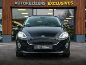 Ford Fiesta (2019) thumbnail 3
