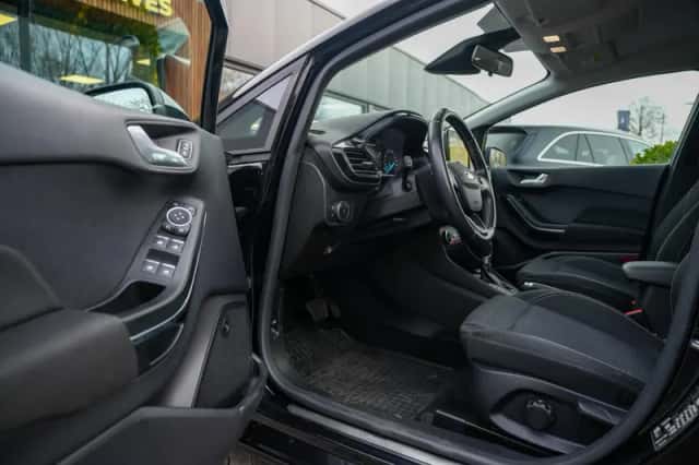 Ford Fiesta (2019) thumbnail 6