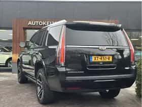 Cadillac Escalade (2018) thumbnail 6