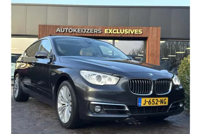 BMW 5-Serie (2016) thumbnail 1