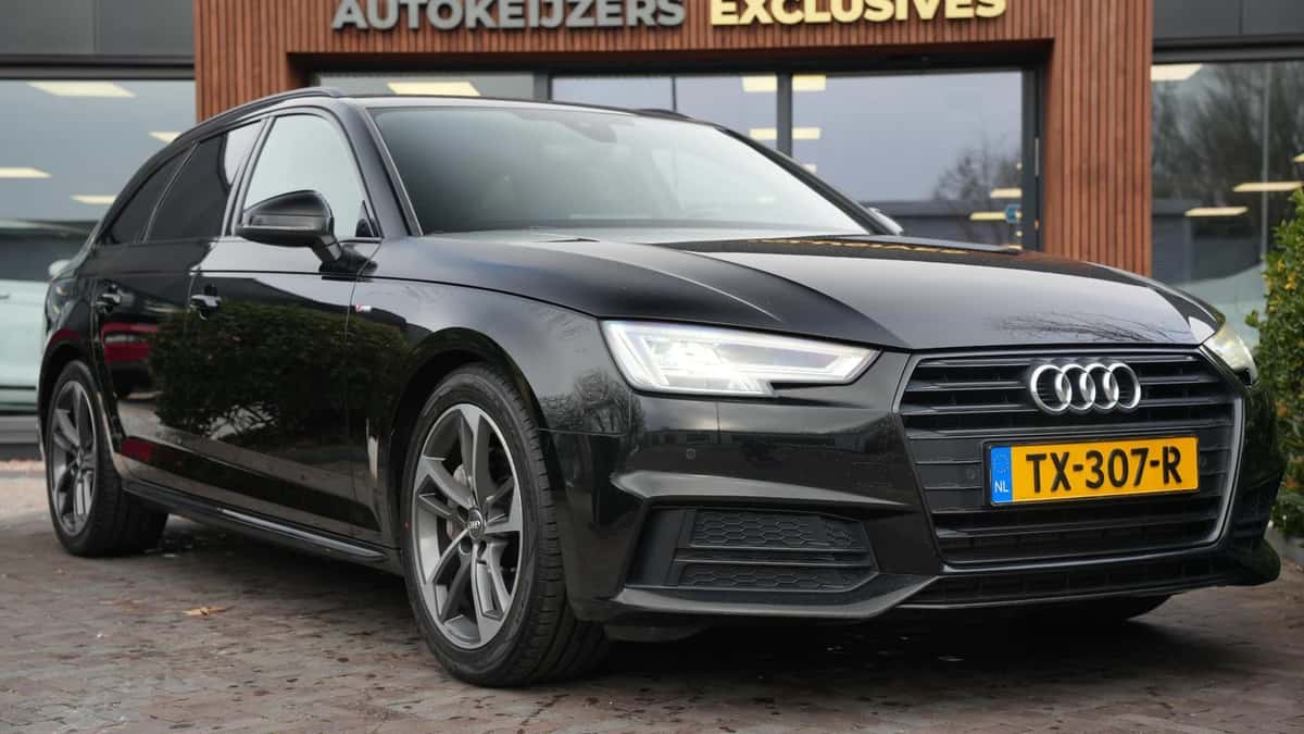 Audi A4 (2016) — foto 1
