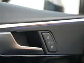 Audi A4 (2016) thumbnail 18