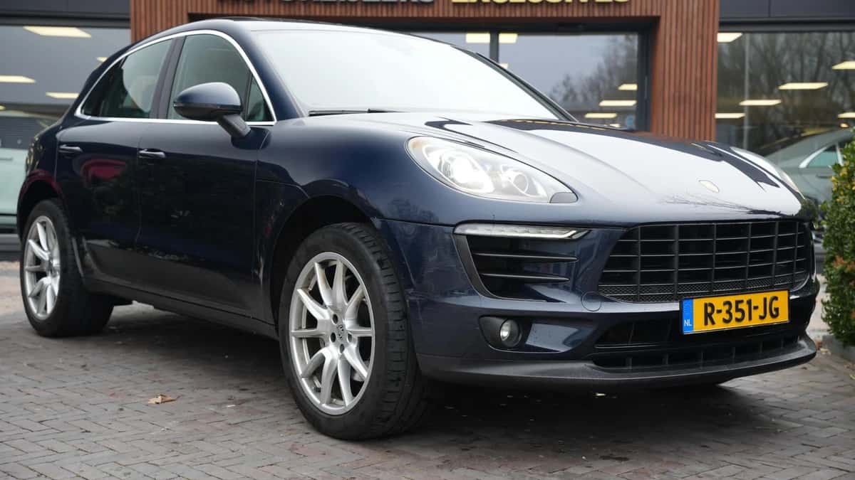 Porsche Macan (2017) — foto 1